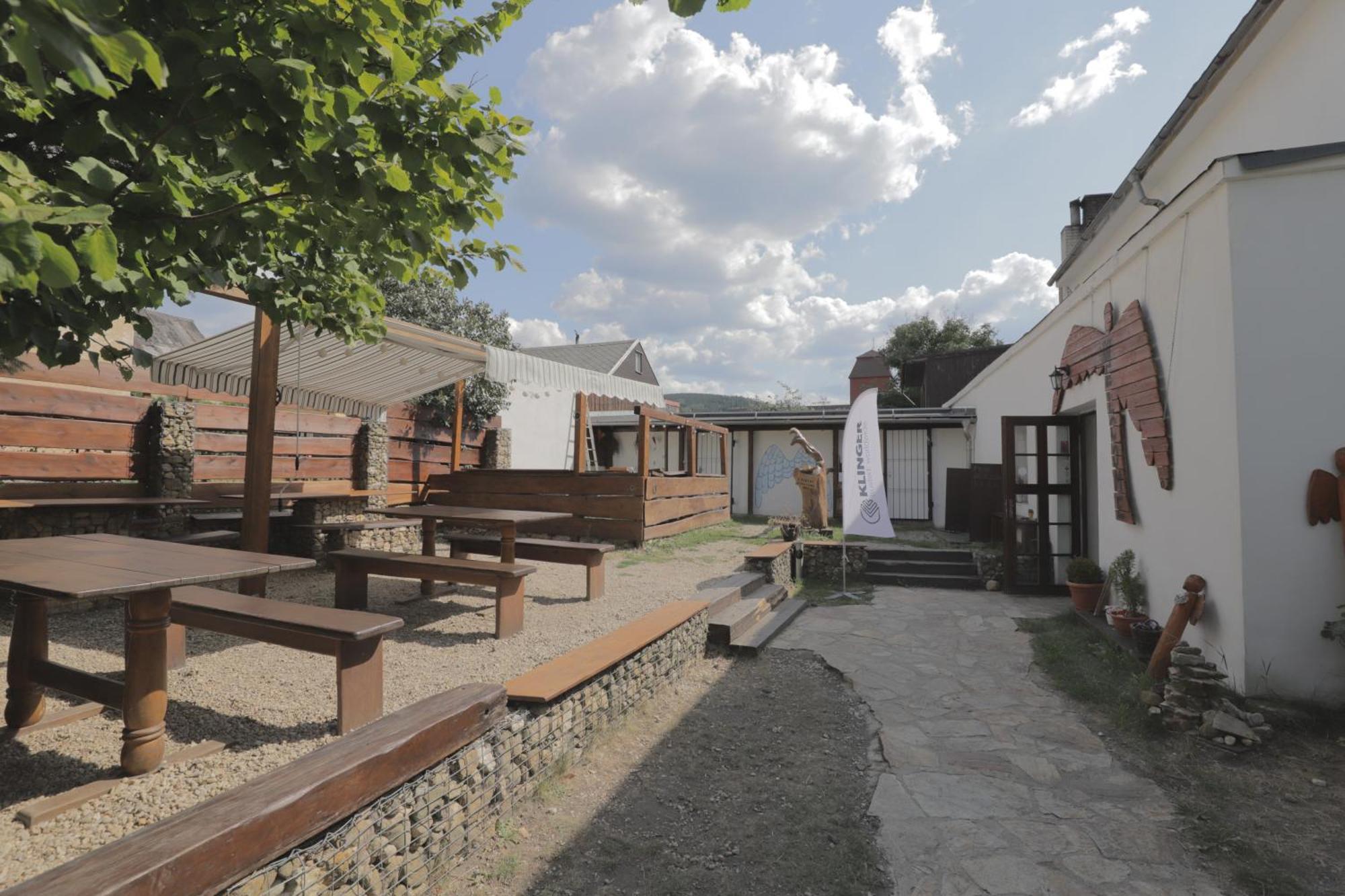 Bike Bistro A Penzion U Vsech Andelu Nove Mesto pod Smrkem Εξωτερικό φωτογραφία